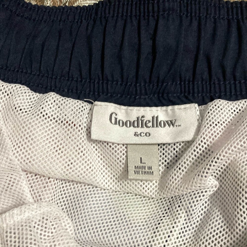 Goodfellow & Co Red and Green Board Shorts Swimwear - Picture 5 of 5